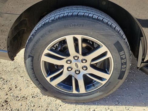 Used 2024 Ford Expedition Limited RWD image 14
