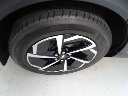 Certified 2026 Chevrolet Equinox EV LT AWD/4WD image 28