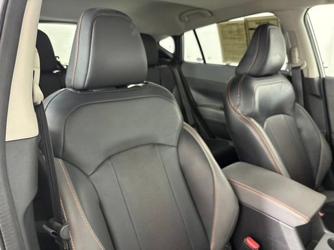 Used 2024 Subaru Crosstrek 2.5i Limited AWD/4WD image 31