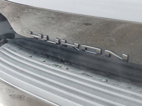 Used 2023 GMC Yukon Denali w/ Denali Reserve Package image 39