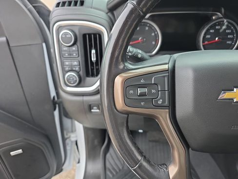Used 2022 Chevrolet Silverado 3500 High Country w/ Z71 Off-Road Package image 16