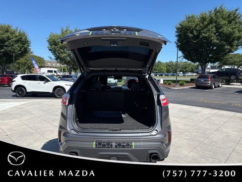 Used 2024 Ford Edge ST w/ Equipment Group 401A AWD/4WD image 9