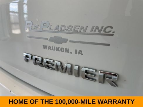 Used 2019 Chevrolet Traverse Premier AWD/4WD image 28
