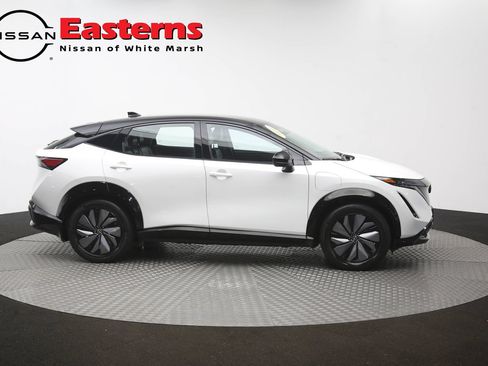 Used 2024 Nissan Ariya AWD image 44