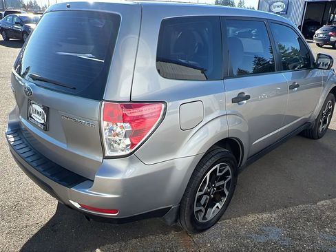 Used 2009 Subaru Forester 2.5X w/ Popular Equipment Group 1A image 8