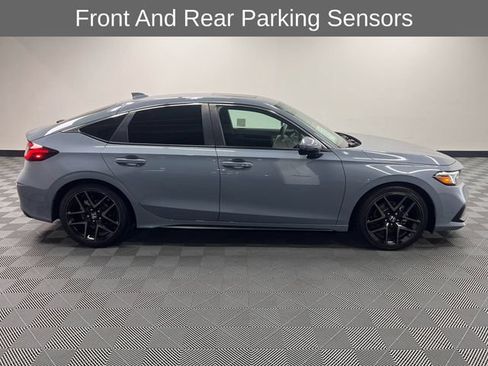 Used 2024 Honda Civic Sport Touring image 4