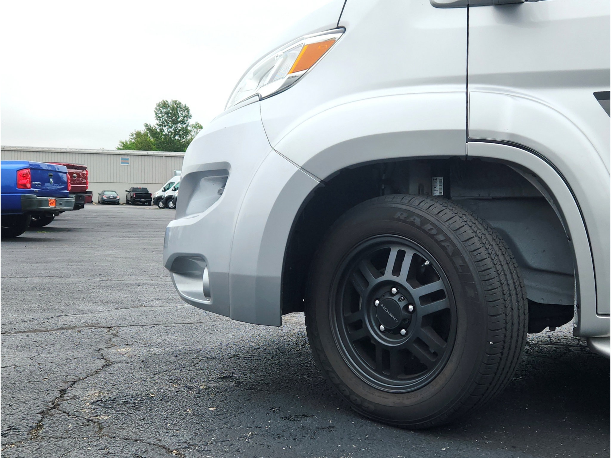 Used 2023 RAM ProMaster 2500 w/ Premium Convenience Group (B) FWD image 14