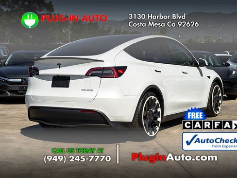 Used 2022 Tesla Model Y Performance image 4