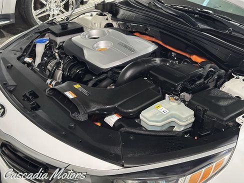 Used 2017 Kia Optima Premium FWD image 31