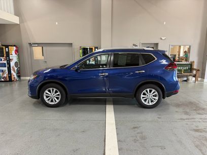 Used 2018 Nissan Rogue SV