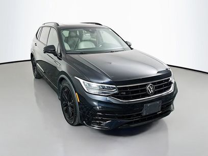 Used 2022 Volkswagen Tiguan SE R-Line