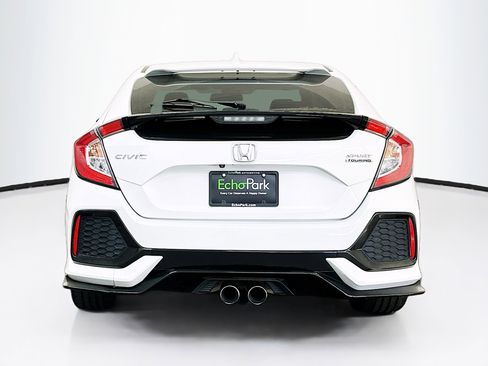 Used 2018 Honda Civic Sport Touring image 7