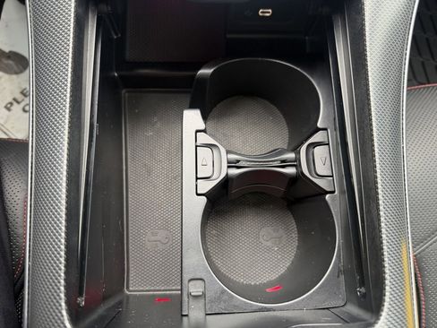 Used 2023 Mercedes-Benz C 43 AMG 4MATIC Sedan image 36