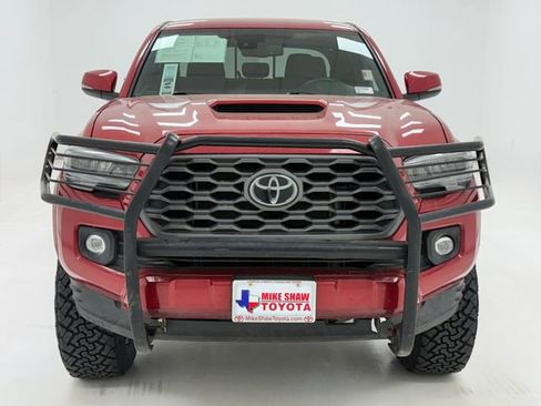 Used 2022 Toyota Tacoma TRD Sport w/ Technology Package AWD/4WD image 3
