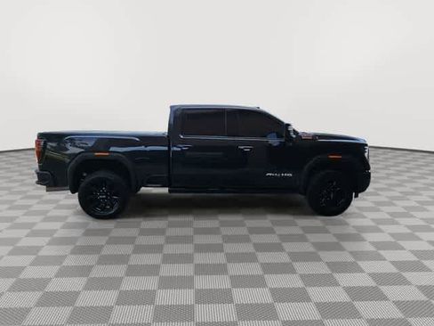 Used 2024 GMC Sierra 2500 AT4 w/ AT4 Premium Plus Package AWD/4WD image 17