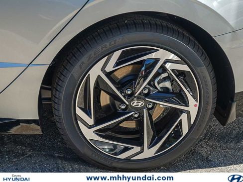 New 2026 Hyundai Sonata SEL FWD image 11