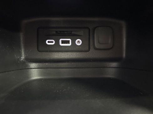 Certified 2024 Chevrolet Equinox LT image 33