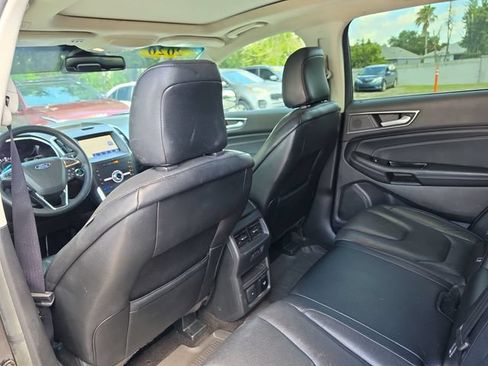 Used 2020 Ford Edge Titanium w/ Equipment Group 301A FWD image 12