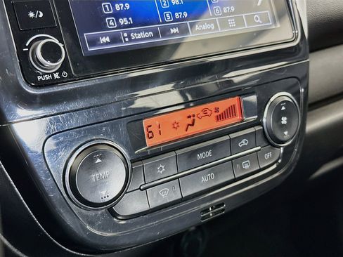Used 2024 Mitsubishi Mirage ES FWD image 22