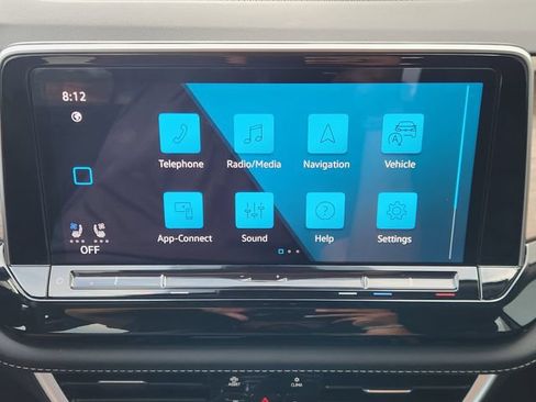 Used 2024 Volkswagen Atlas SE FWD image 5