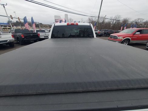 Used 2015 RAM 2500 Tradesman w/ Chrome Appearance Group image 6