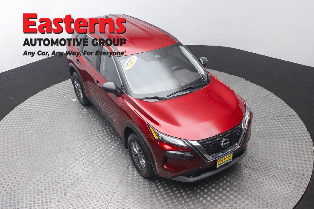 Used 2023 Nissan Rogue S AWD/4WD image 4
