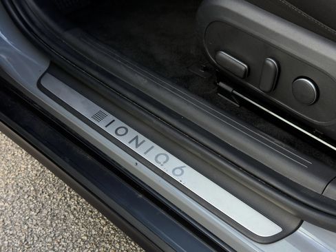Used 2024 Hyundai Ioniq 6 SE RWD image 23
