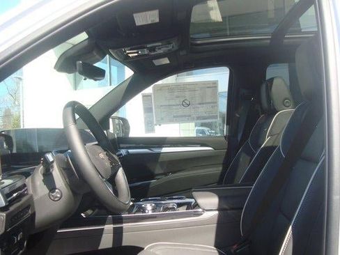 New 2026 Cadillac Escalade ESV Sport w/ Touring Package image 10