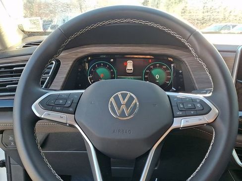 New 2026 Volkswagen Atlas SEL image 17