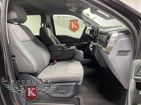 Used 2021 Ford F150 XLT w/ Equipment Group 302A High image 22