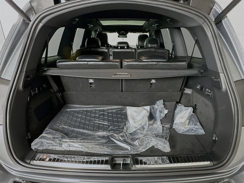 New 2026 Mercedes-Benz GLS 580 4MATIC image 29