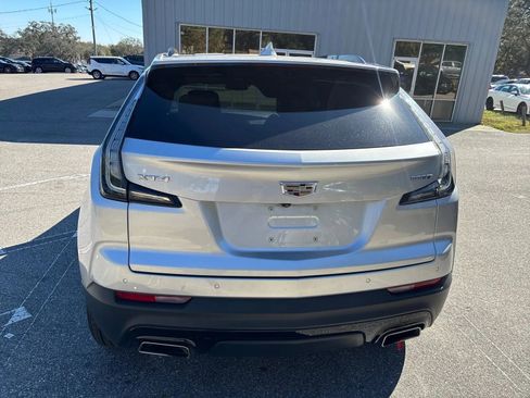 Used 2021 Cadillac XT4 Sport w/ Driver Awareness Package FWD image 8