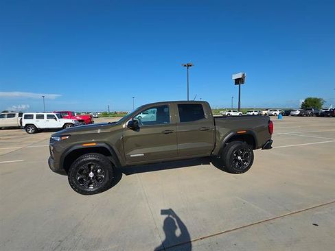Used 2024 GMC Canyon Elevation w/ Convenience Package RWD image 3