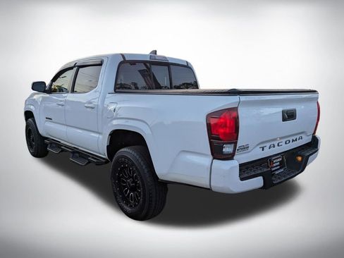 Used 2020 Toyota Tacoma SR w/ SR Convenience Package RWD image 6