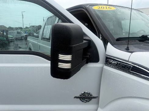 Used 2016 Ford F350 Lariat w/ Lariat Interior Package AWD/4WD image 66