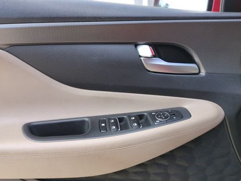 Used 2020 Hyundai Santa Fe SE FWD image 11