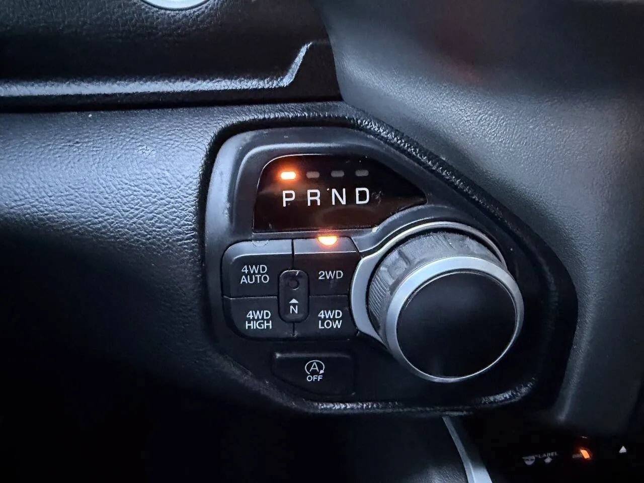 Used 2019 RAM 1500 Big Horn AWD/4WD image 25