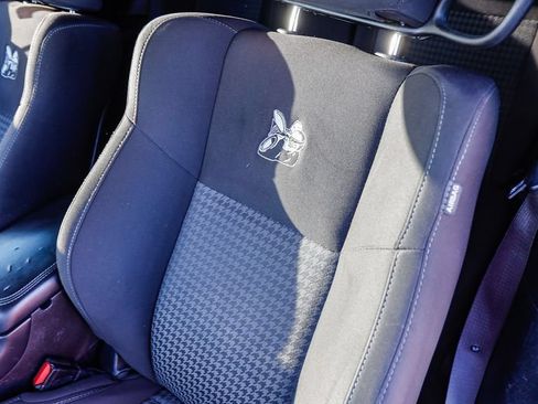 Used 2020 Dodge Challenger R/T Scat Pack RWD image 29
