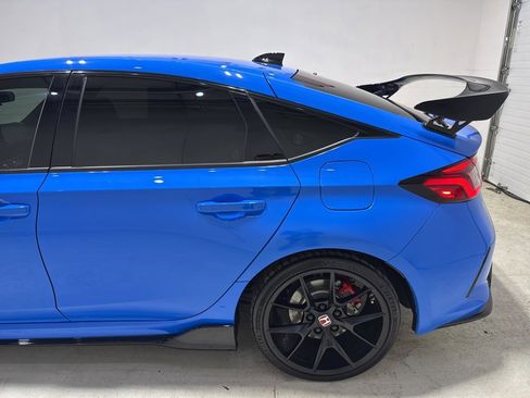 Used 2024 Honda Civic Type R image 6