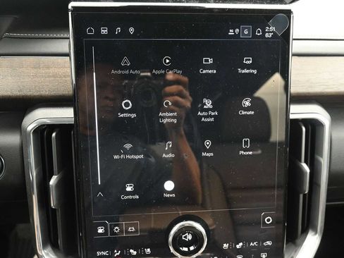 New 2026 GMC Acadia Denali Ultimate w/ LPO, Floor Liner Package image 17