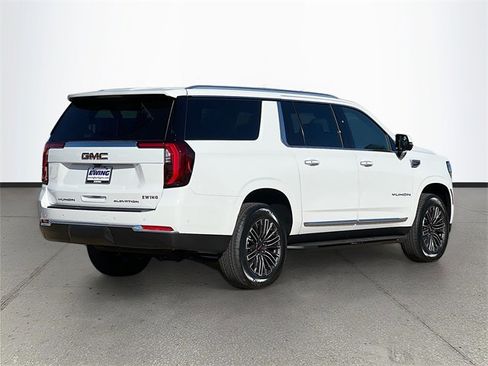 New 2026 GMC Yukon XL Elevation image 4
