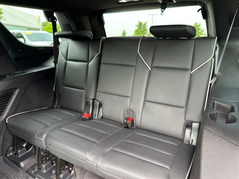 Used 2022 Cadillac Escalade Sport w/ Touring Package AWD/4WD image 38