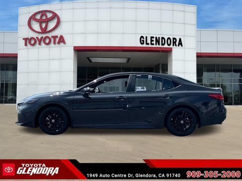 New 2026 Toyota Camry SE FWD image 6