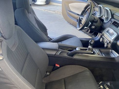 Used 2010 Chevrolet Camaro LS RWD image 21