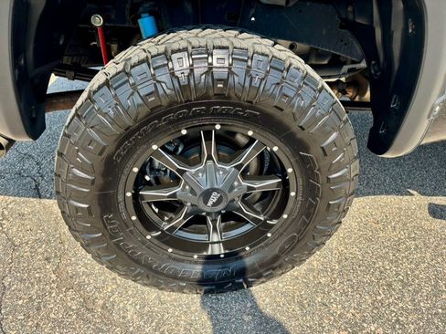 Used 2019 Toyota Tundra SR5 w/ TRD Sport Package AWD/4WD image 37