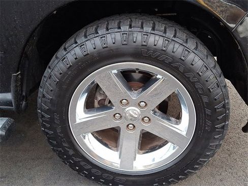 Used 2016 RAM 1500 Express image 12