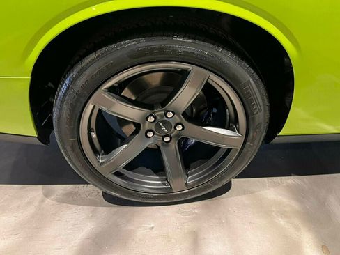 Used 2023 Dodge Challenger SRT Hellcat w/ Driver Convenience Group RWD image 12
