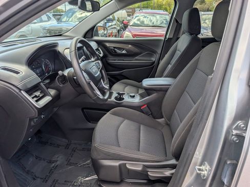 Used 2024 GMC Terrain SLE image 15