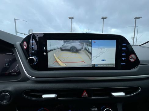 Used 2023 Hyundai Sonata SEL w/ Convenience Package image 17