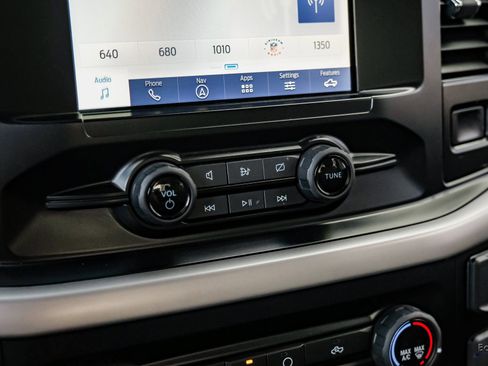 Used 2023 Ford F150 XLT w/ XTR Package image 57